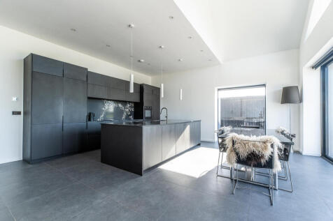 Croft Meadow 032-...