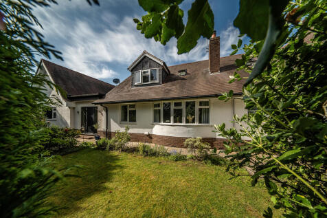 1 Yew Close 015