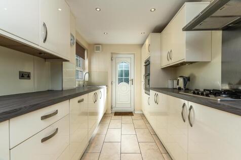 31 Tattershall Dr...