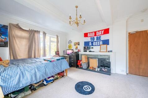 25241-09 Langham ...