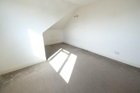 STUDIO ROOM