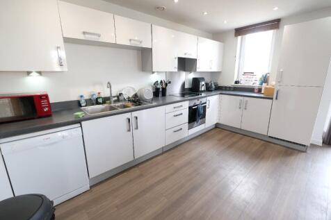 OPEN PLAN ROOM