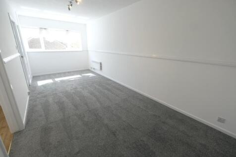 SITTING/DINING ROOM