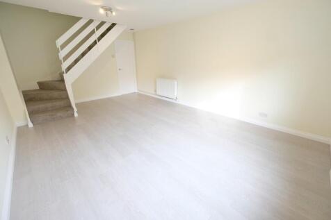 SITTING/DINING ROOM