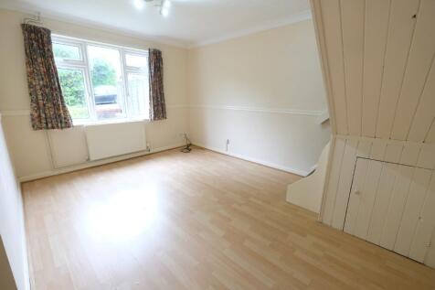 SITTING/DINING ROOM