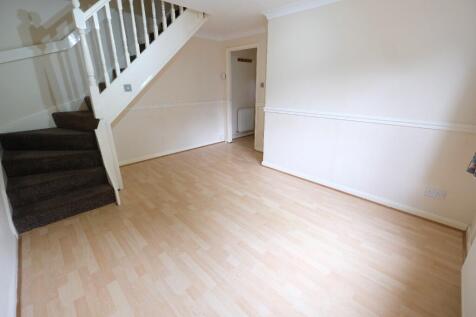 SITTING/DINING ROOM