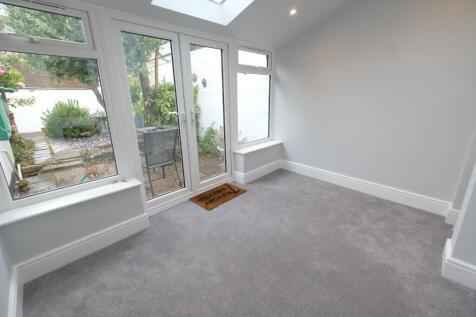 SITTING ROOM 2