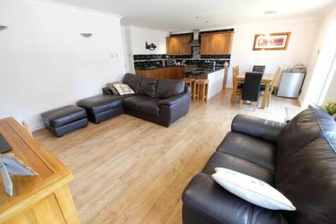 OPEN PLAN ROOM