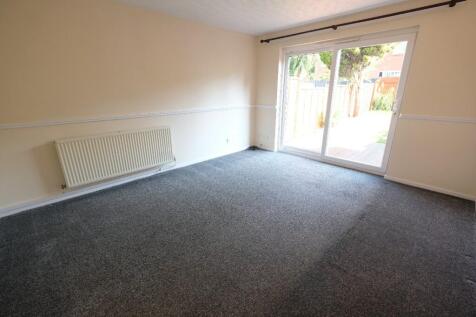 SITTING/DINING ROOM
