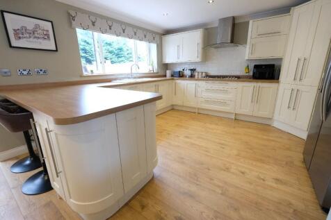 OPEN PLAN ROOM