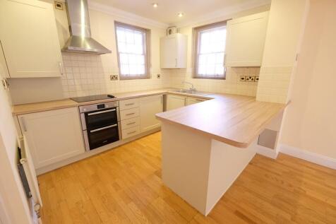 OPEN PLAN ROOM
