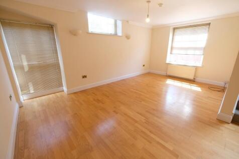OPEN PLAN ROOM