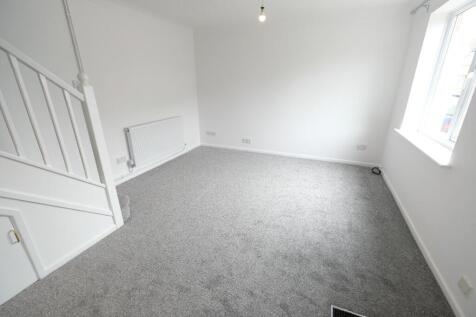 OPEN PLAN ROOM