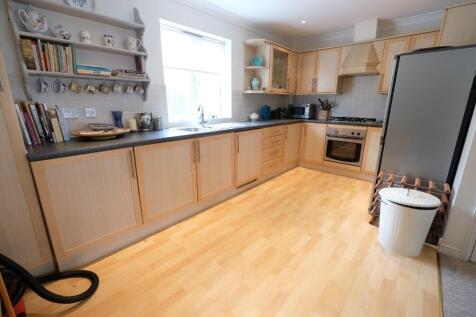 OPEN PLAN ROOM