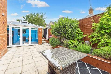 Rear courtyard