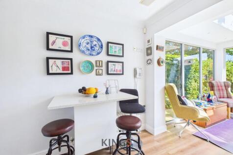 Breakfast Room