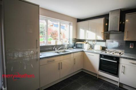 Kitchen/ Breakfast Room