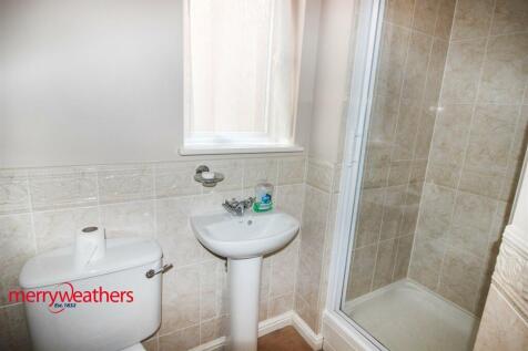 Bedroom Two En Suite