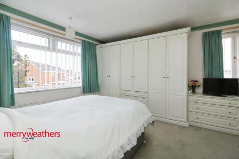 FRONT BEDROOM ONE