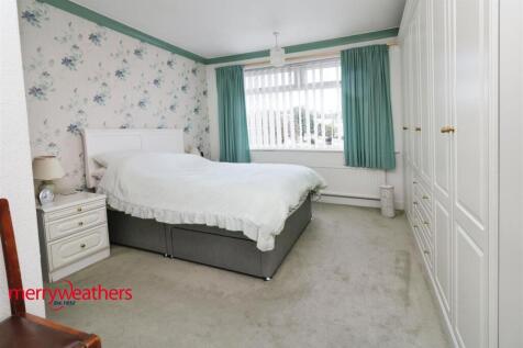 FRONT BEDROOM ONE