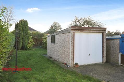 Detached Concrete Sectional Garage