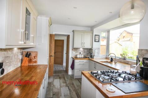 Open Plan Kitchen/ Diner