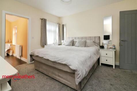 REAR BEDROOM ONE