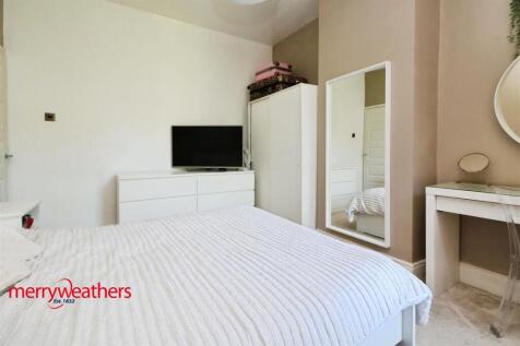 REAR BEDROOM ONE