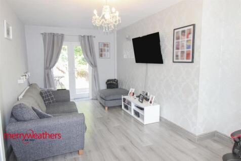 Lounge/ Dining Room