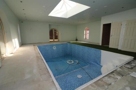 SWIMMING POOL COMPLEX