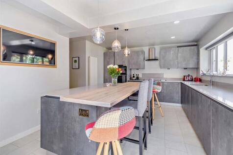 EXTENDED KITCHEN