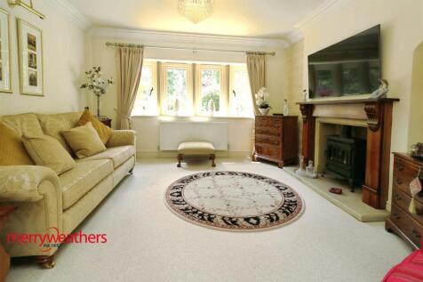 THROUGH LOUNGE