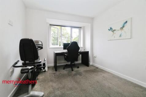 FRONT BEDROOM TWO