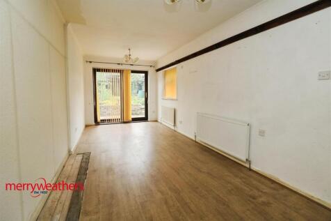 EXTENDED DINING ROOM