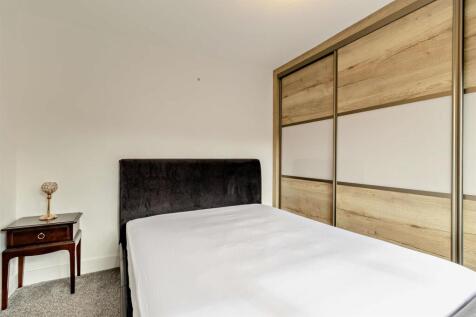 8663762-interior02-800.jpg