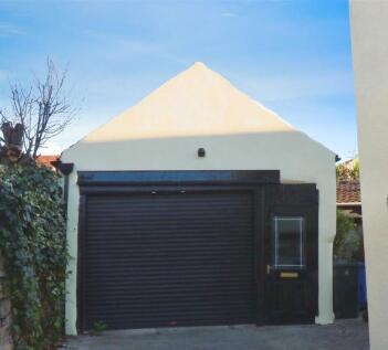 Garage 51 high street.jpg