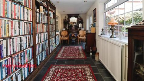 STUDY/LIBRARY