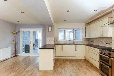 18-10 kitchen.jpg
