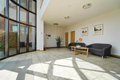 COMMUNAL HALLWAY.jpg