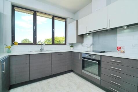 KITCHEN 1.jpg