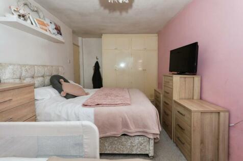 Bedroom  One.jpg