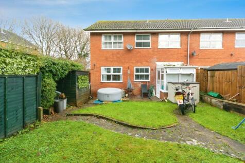 Rear Garden.jpg