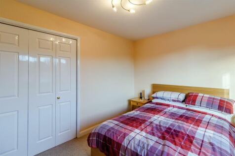 bedroom 3.jpg