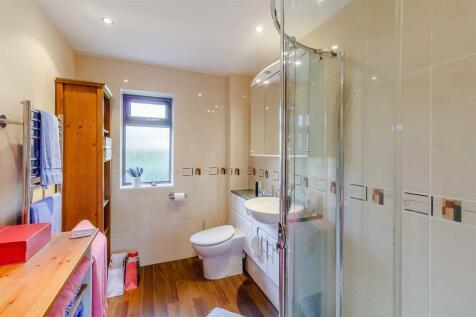 shower room.jpg