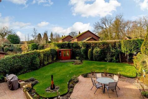 rear garden 2.jpg