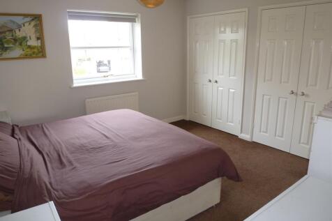 MASTER BEDROOM.jpg