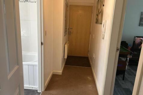 Hallway.jpg