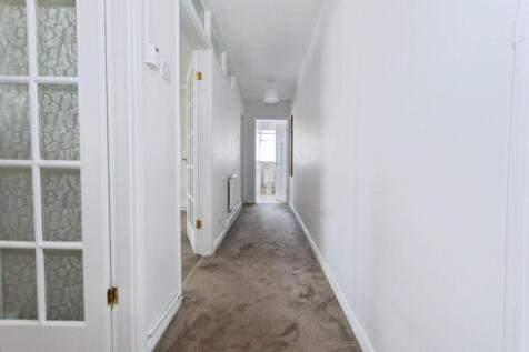Hallway.jpg