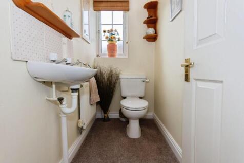 Downstairs WC.jpg