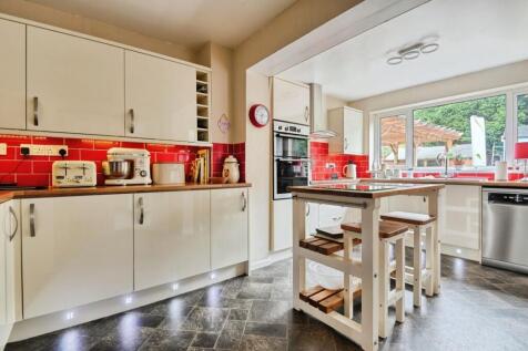 70newstead1.jpg